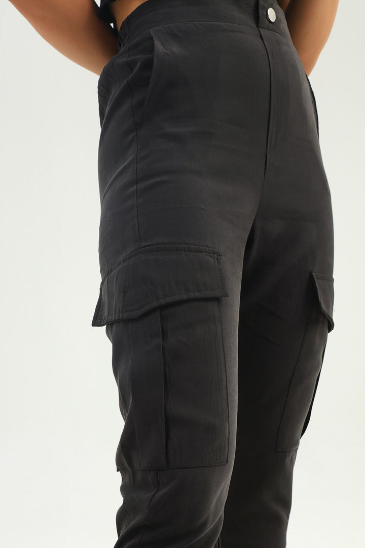 Cargo Pocket Jogger Pants Black