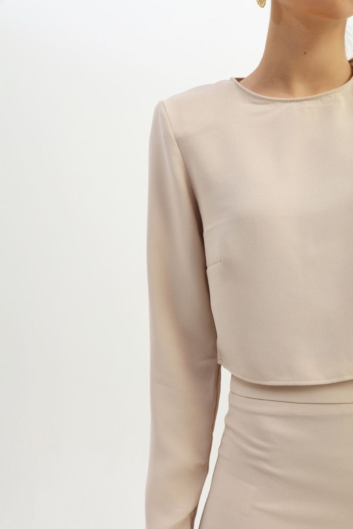 Waistband Crop Blouse Beige