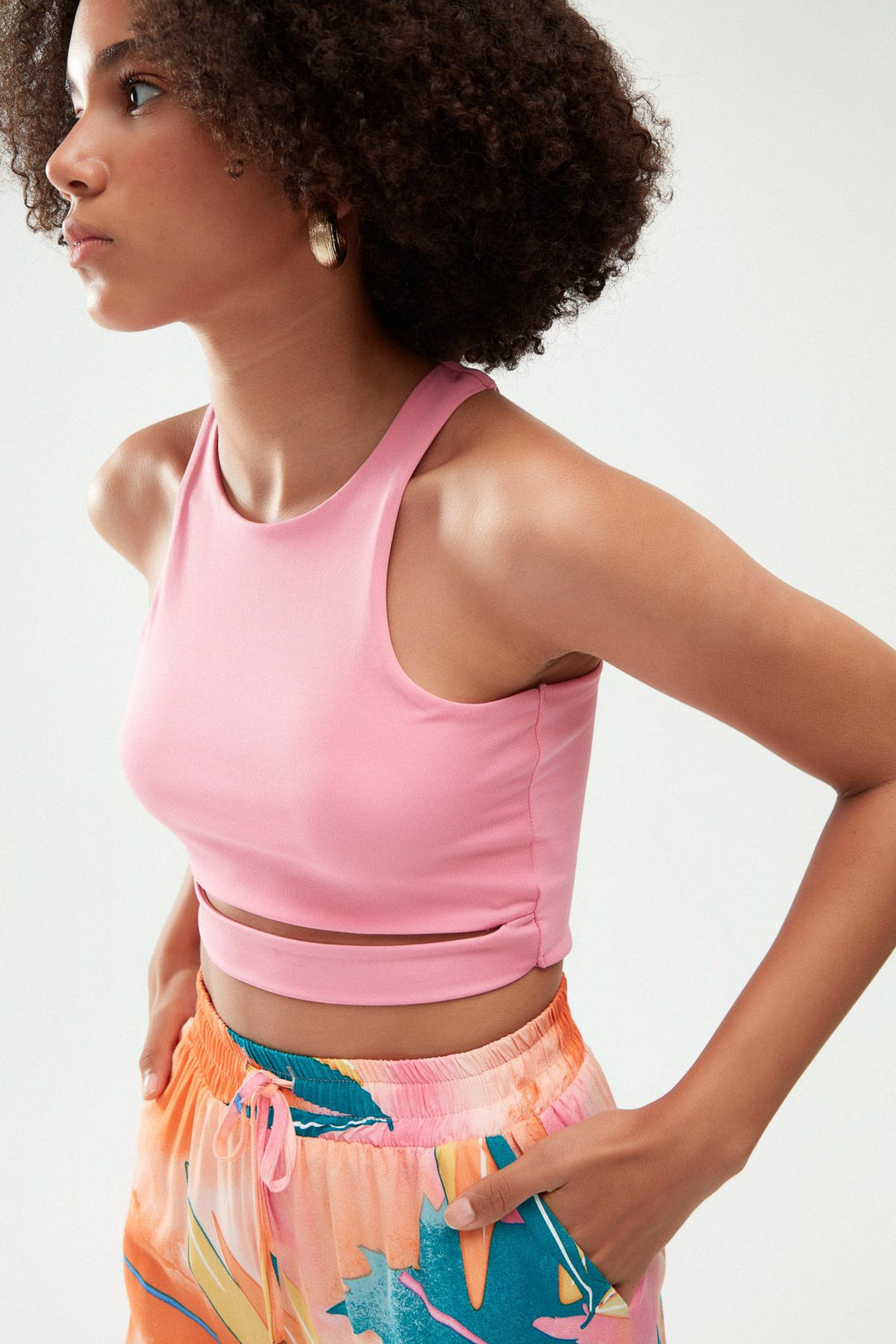 Dekolteli Halter Yaka Bluz Şeker Pembe