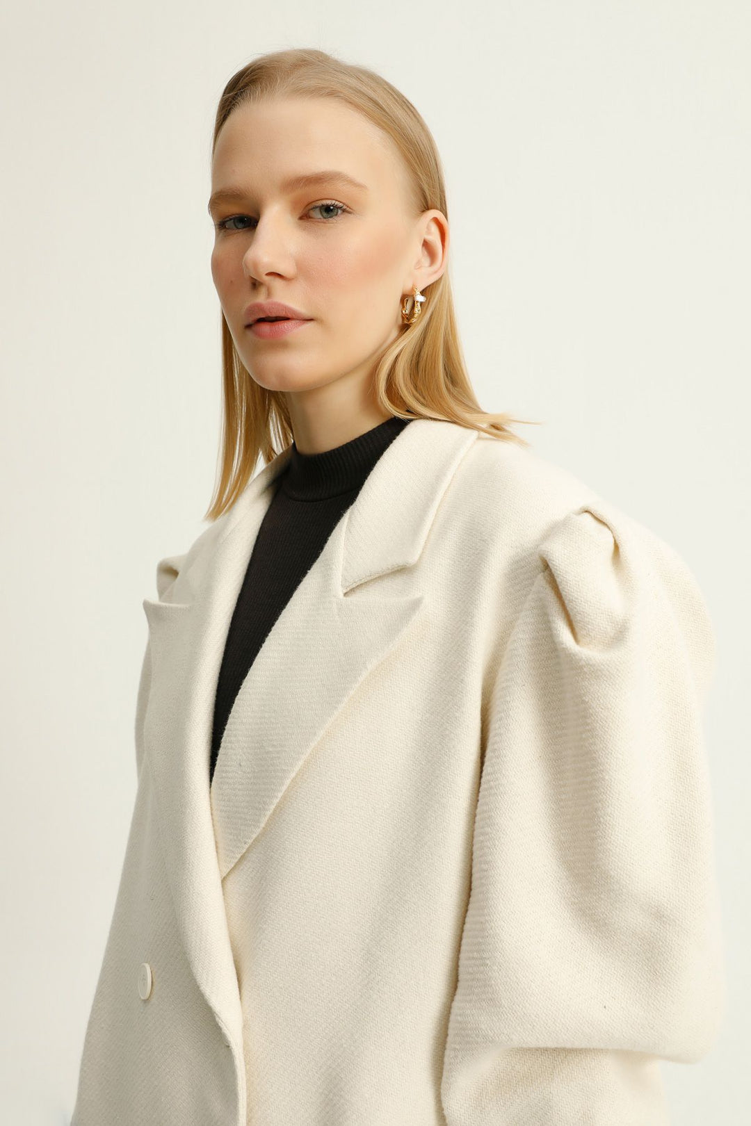 Rib Sleeve Cachet Coat Ecru