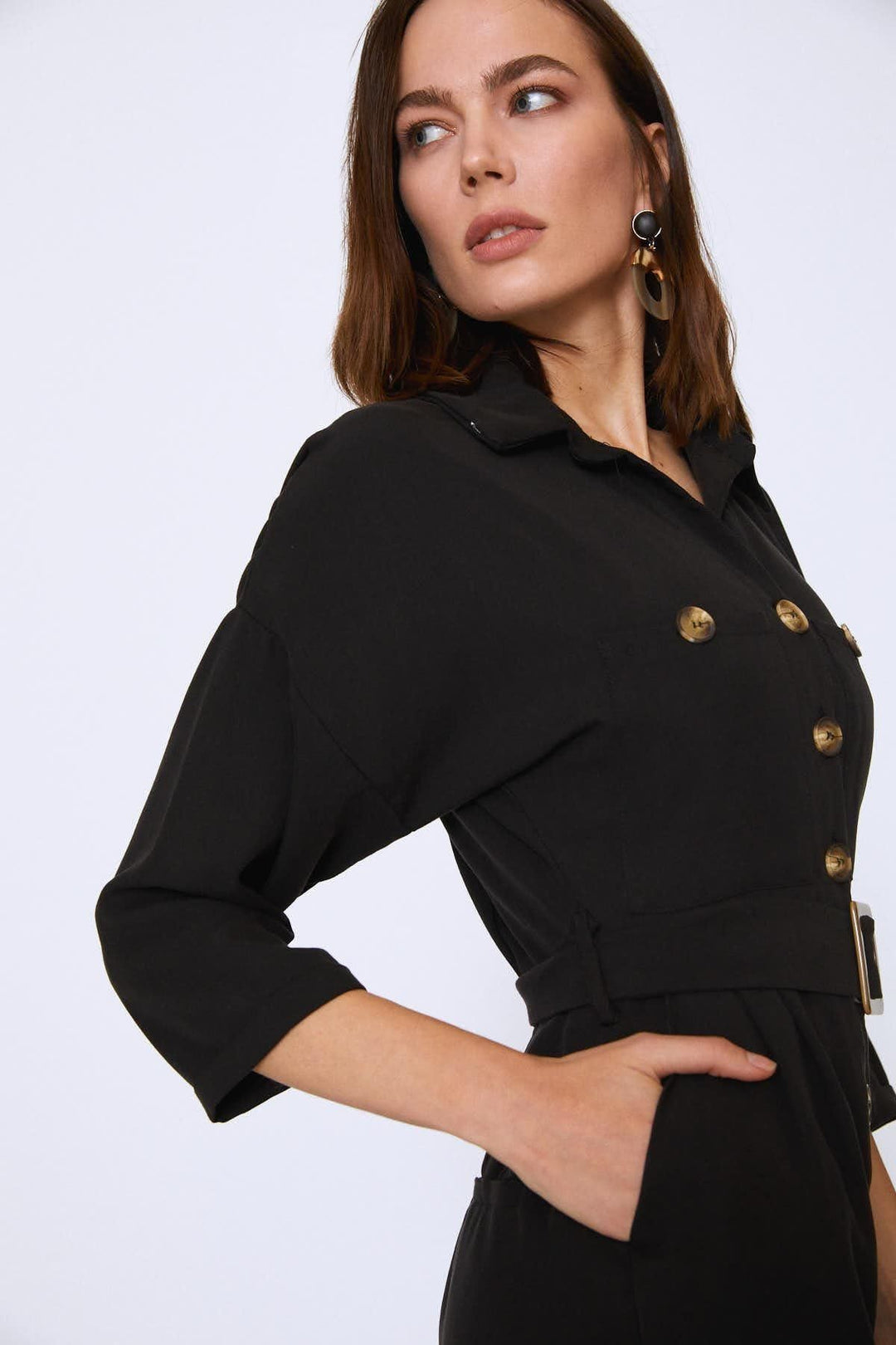 Beli Kuşaklı V Yaka Tulum Siyah