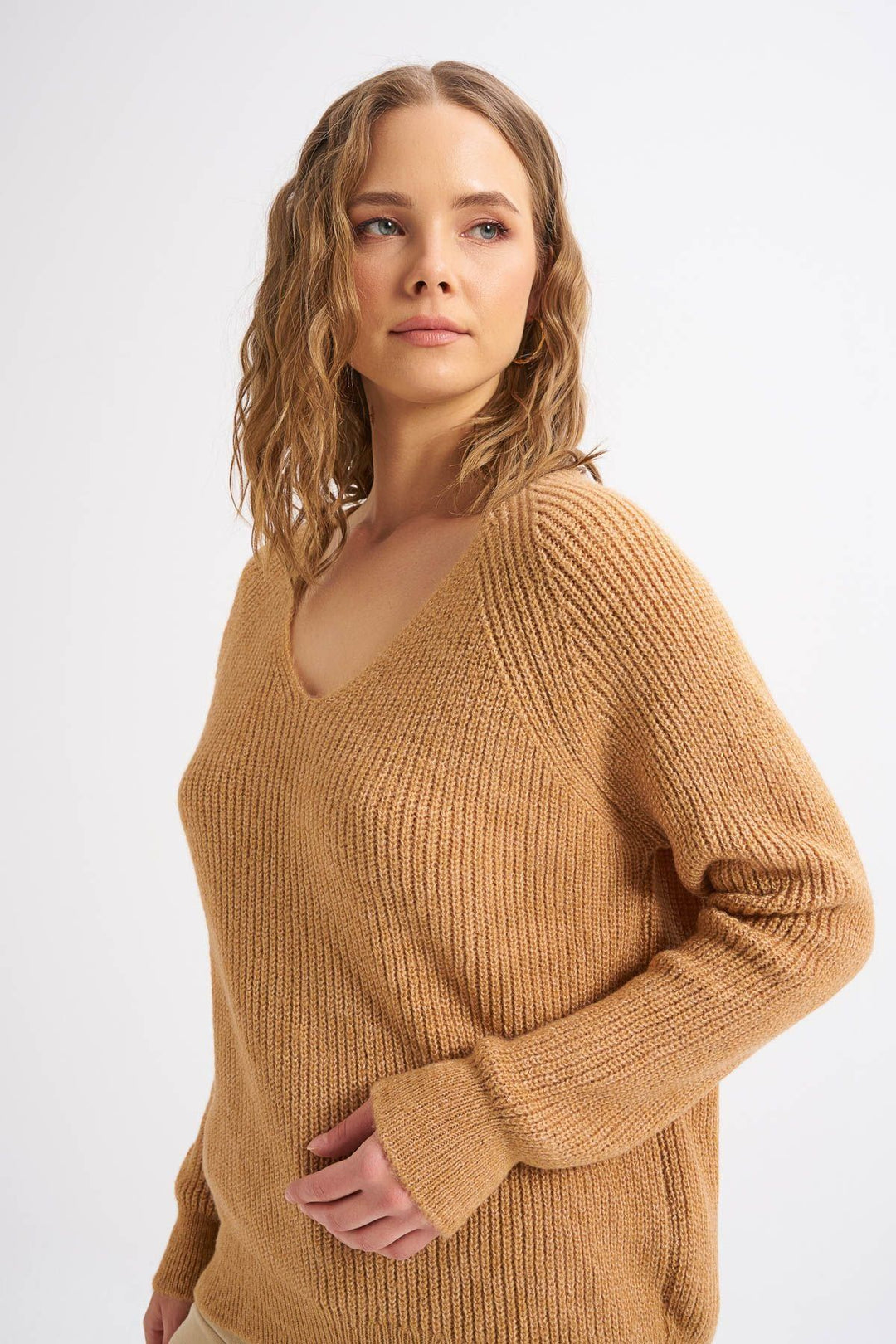 V Neck Long Sweater Camel