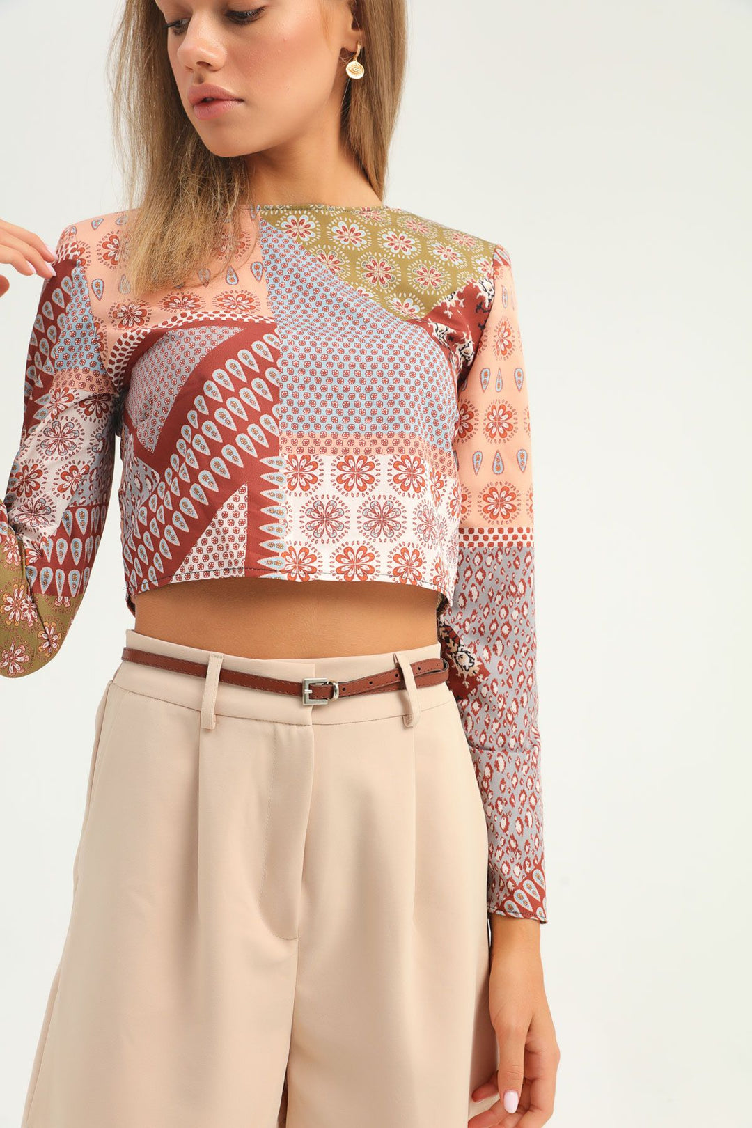 Patterned Waistband Crop Blouse Brown