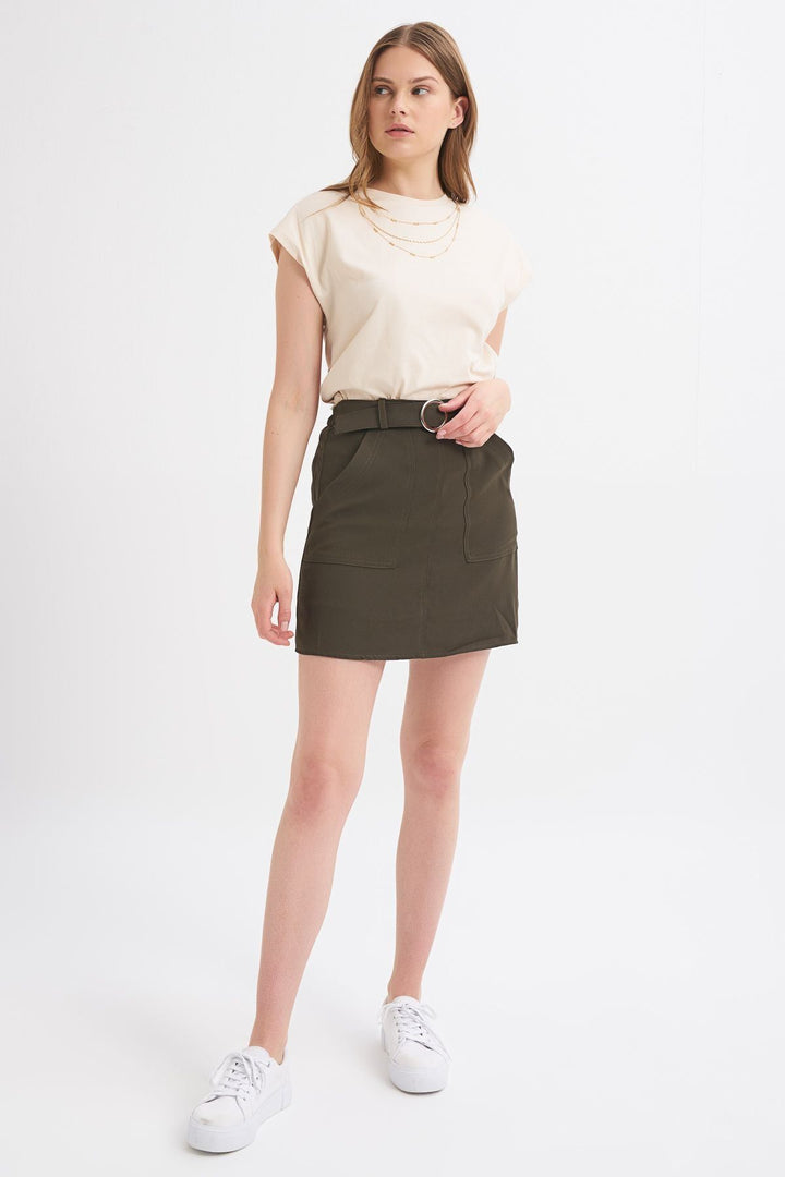 Necklace Accessory Detailed T-Shirt Light Beige