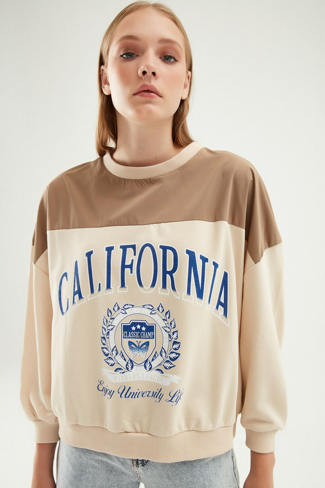 Baskılı Bisiklet Yaka Sweatshirt Bej