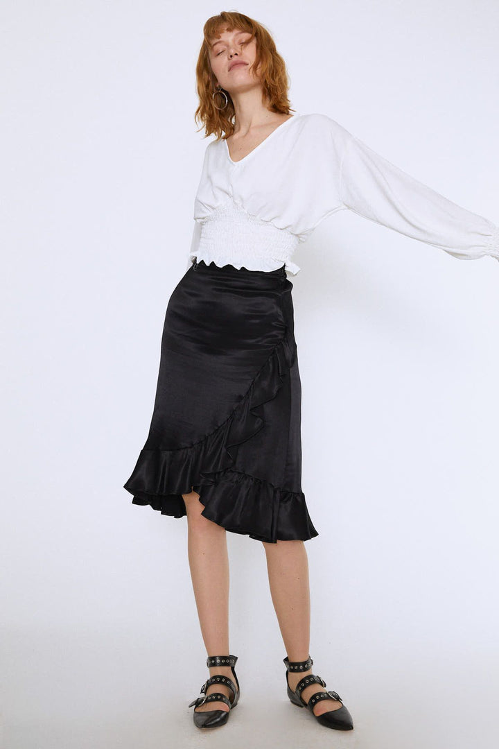 Beli Gipeli V Yaka Crop Bluz Ekru