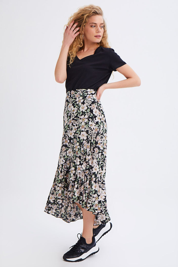 Floral Patterned Ruffled Asymmetrical Skirt Black