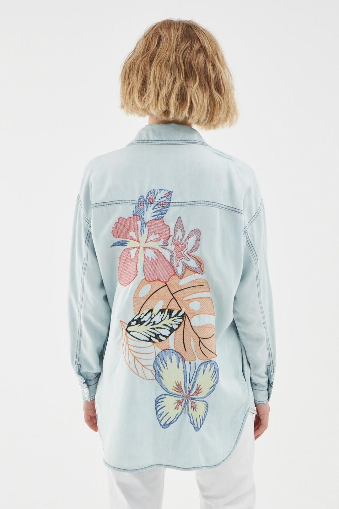 Sırt Baskılı Düğmeli Gömlek Mavi