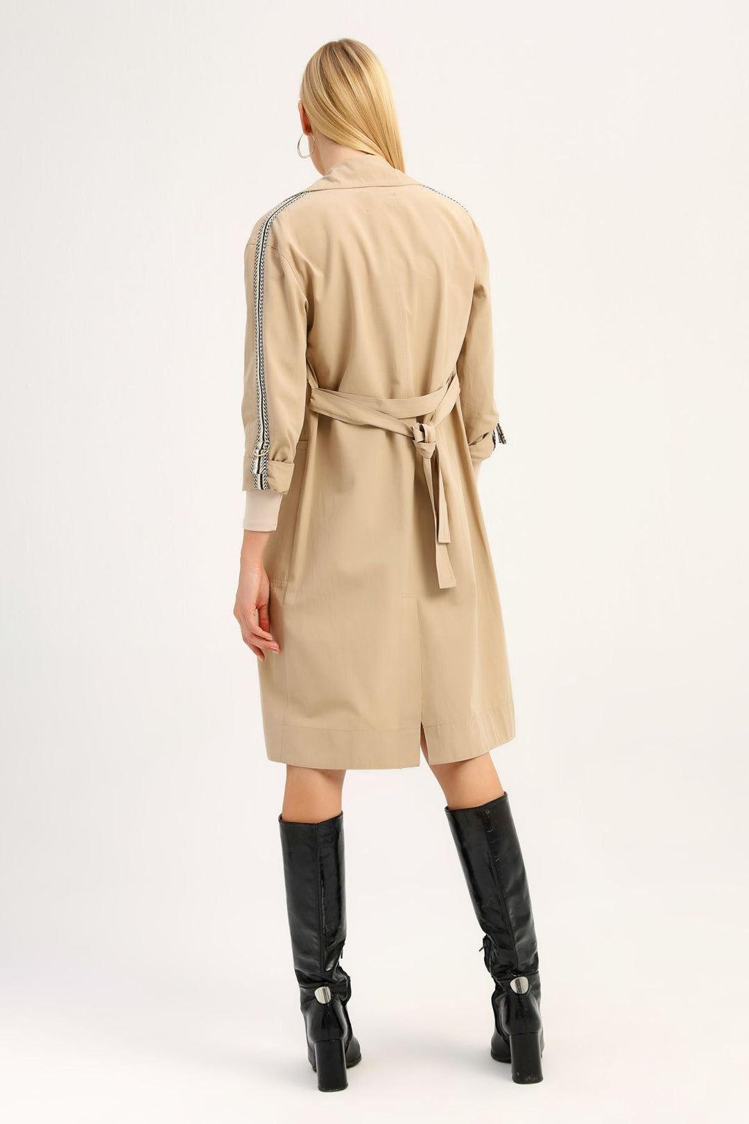 Kuşaklı Şeritli Uzun Trençkot Açık Camel