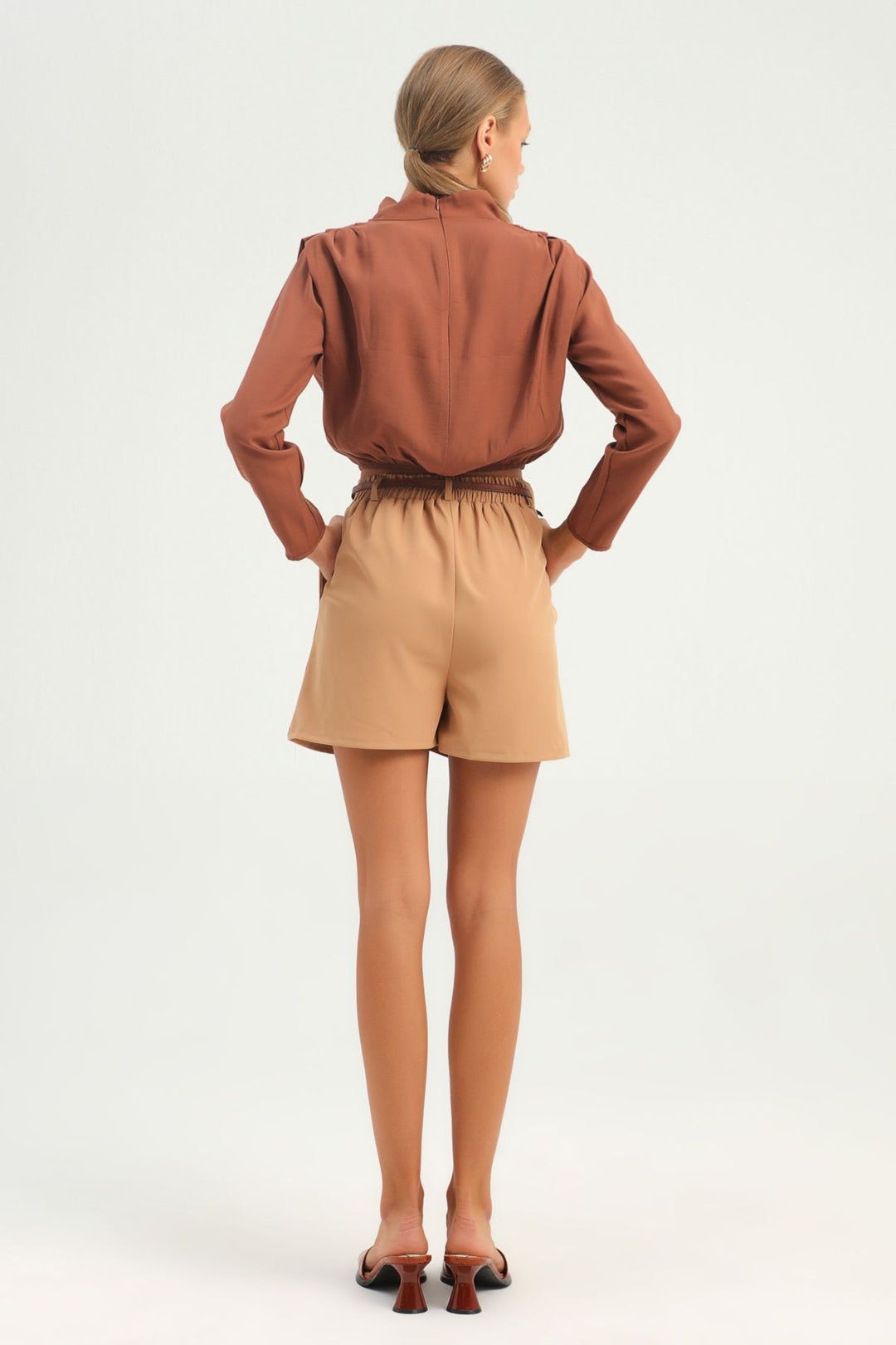 Kemerli Yüksek Bel Şort Camel