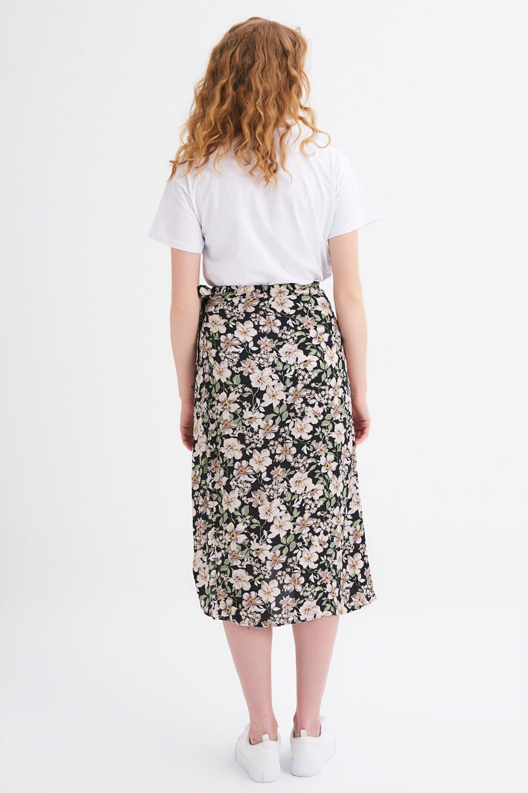 Floral Patterned Wrap Skirt Black