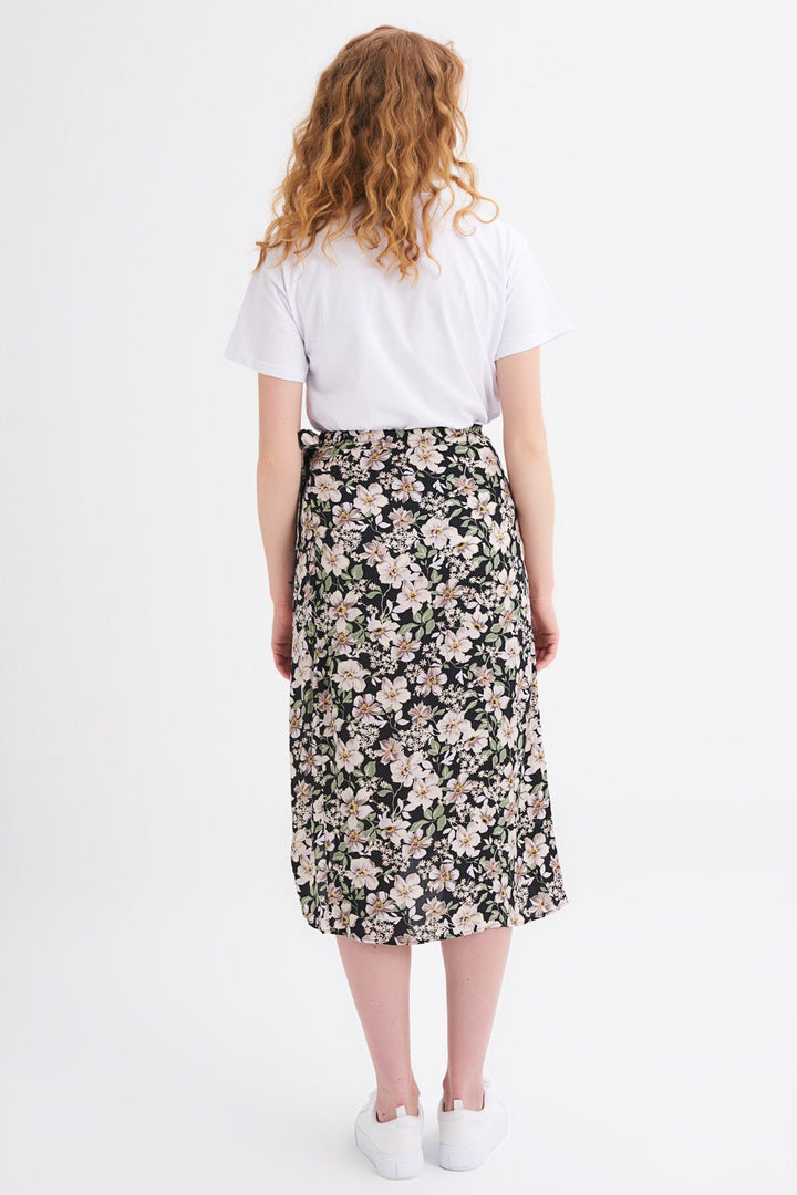 Floral Patterned Wrap Skirt Black