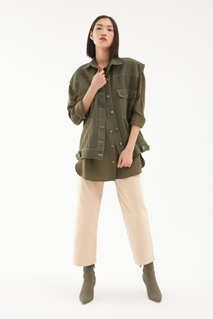 Arkası Baskılı Kolsuz Yelek Haki