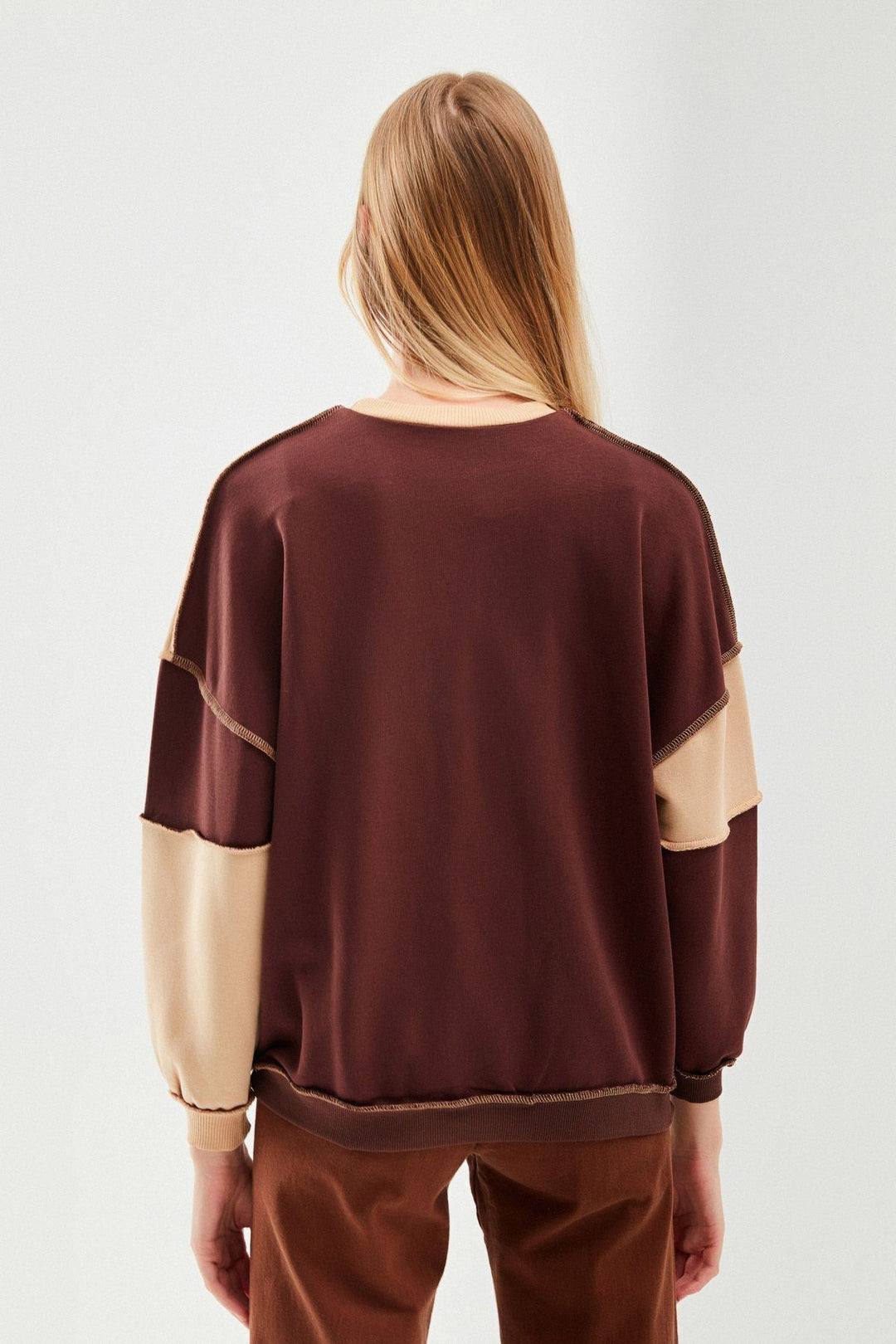 Blocky Oversize Sweatshirt Brown