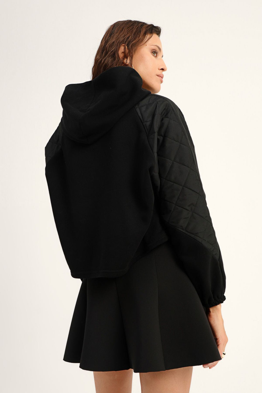 Kapitone Detay Sweatshirt Siyah