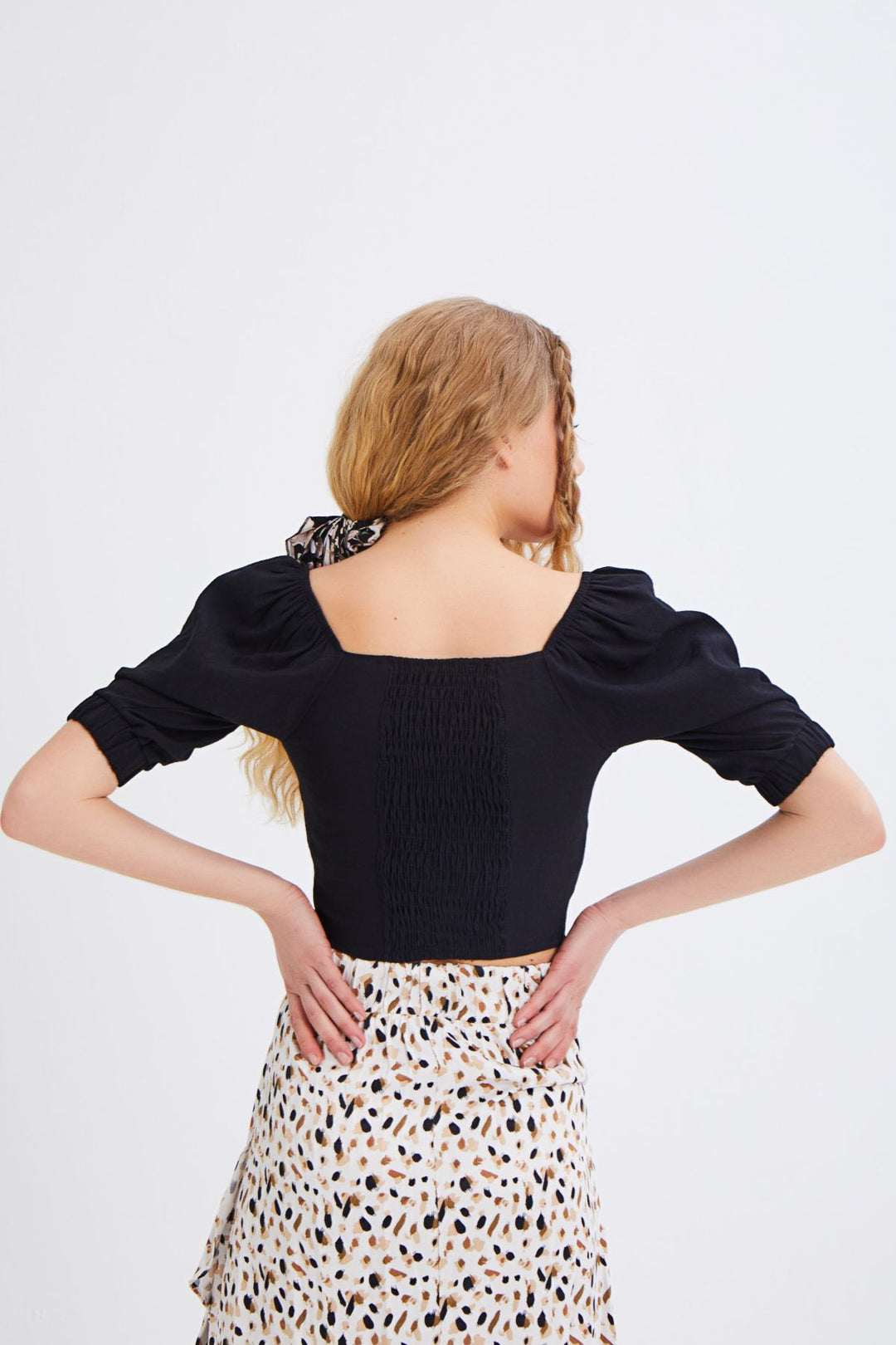 Balon Kol Gipe Detaylı Bluz Siyah