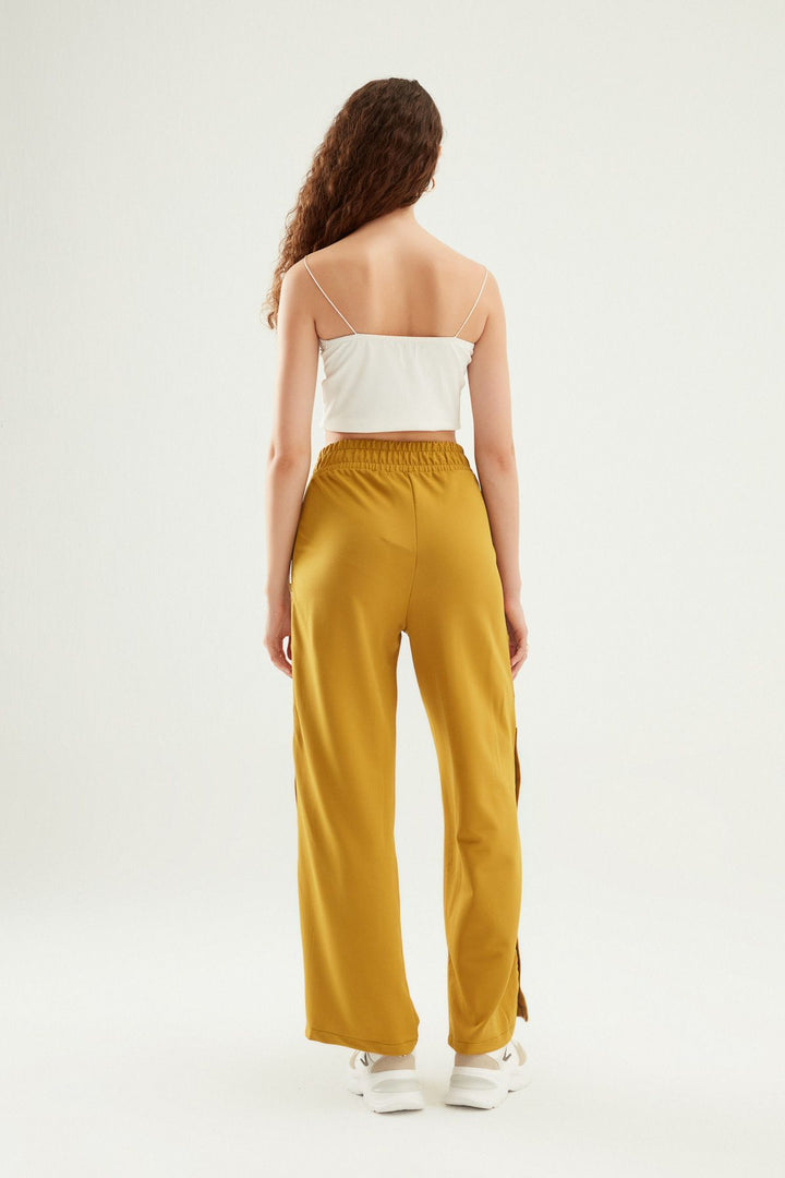 Yanları Çıtçıtlı Pantolon Olive