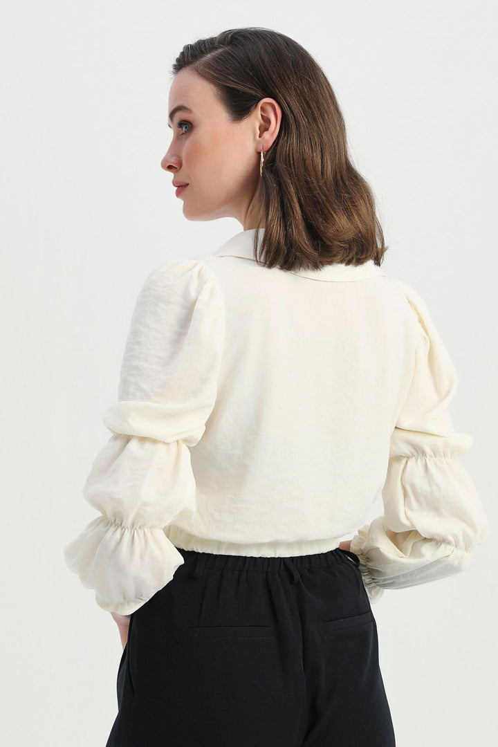 Nakışlı V Yaka Bluz Kemik