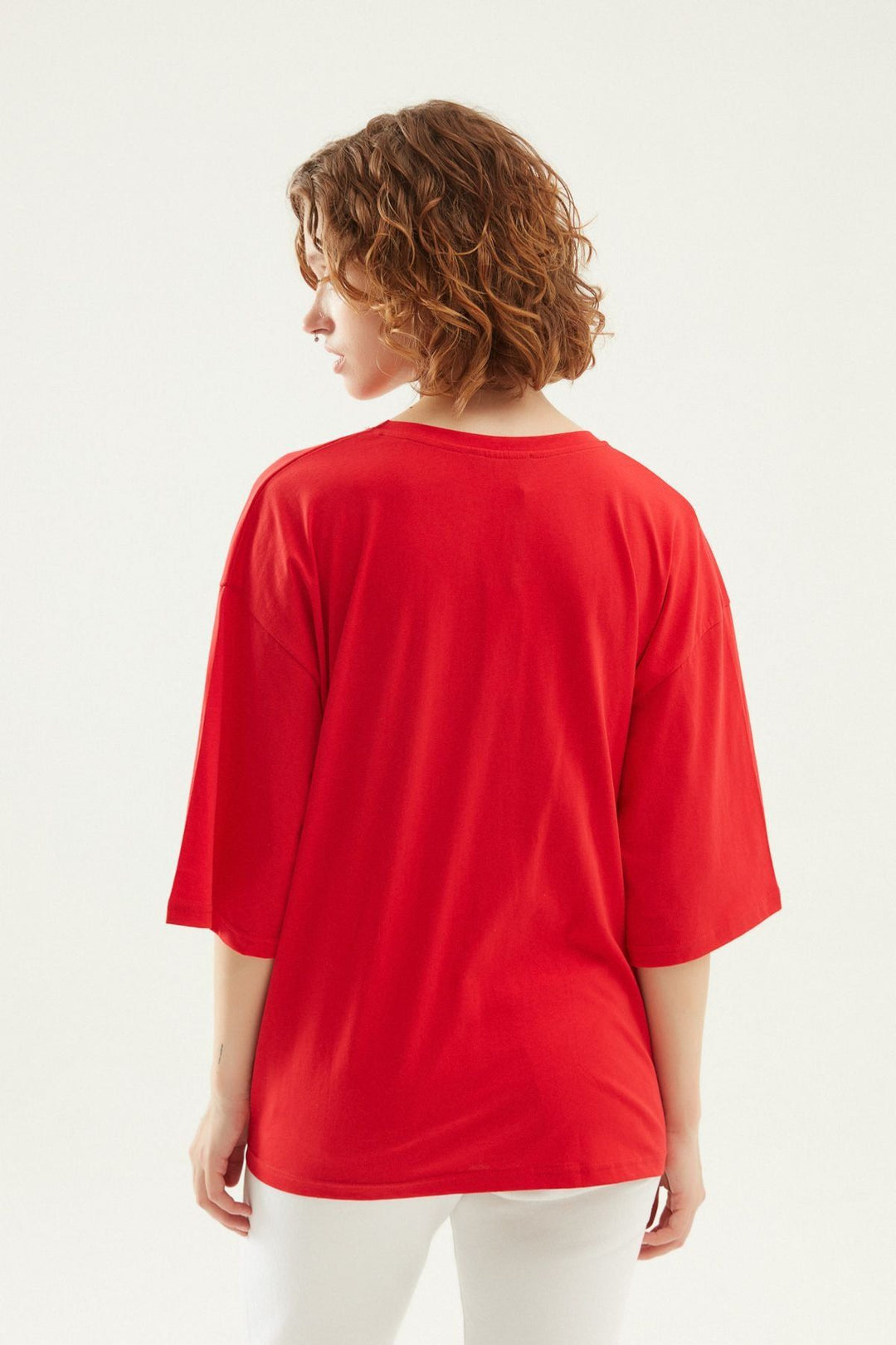 V Yaka Truvakar Kol Tişört Kırmızı