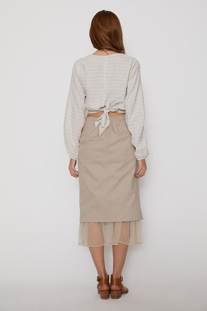 Arkası Bağlamalı Keten Bluz Naturel