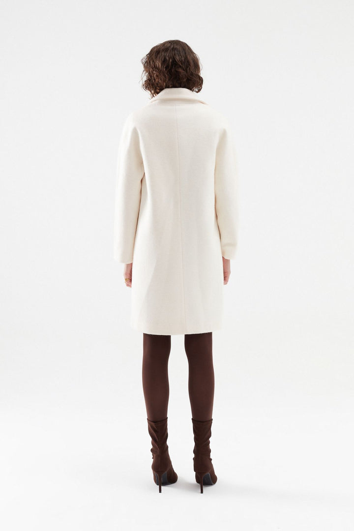 Cachet Coat Cream