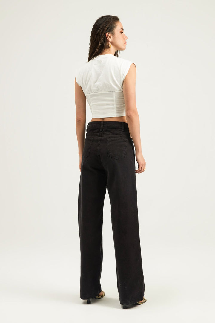 Decollete Detailed Mom Jeans Black