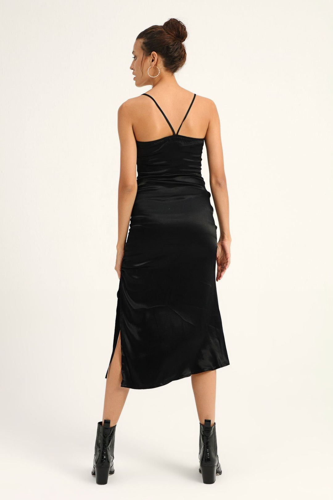 Cross Straps Pleated Dress Black