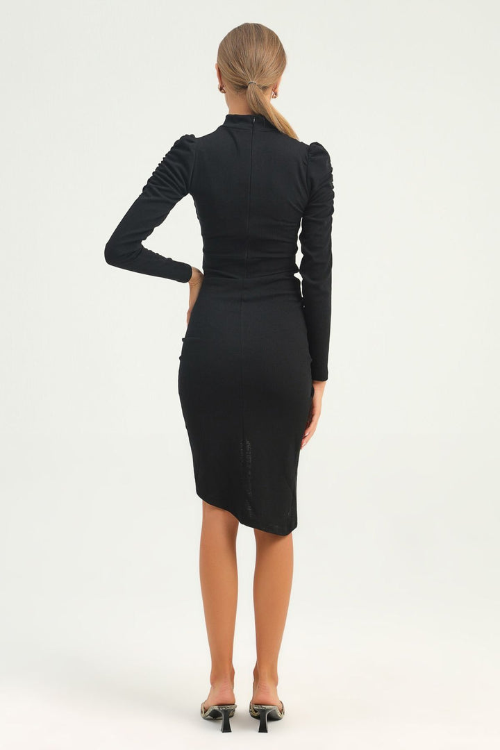Sleeves Pleated Slit Dress Black