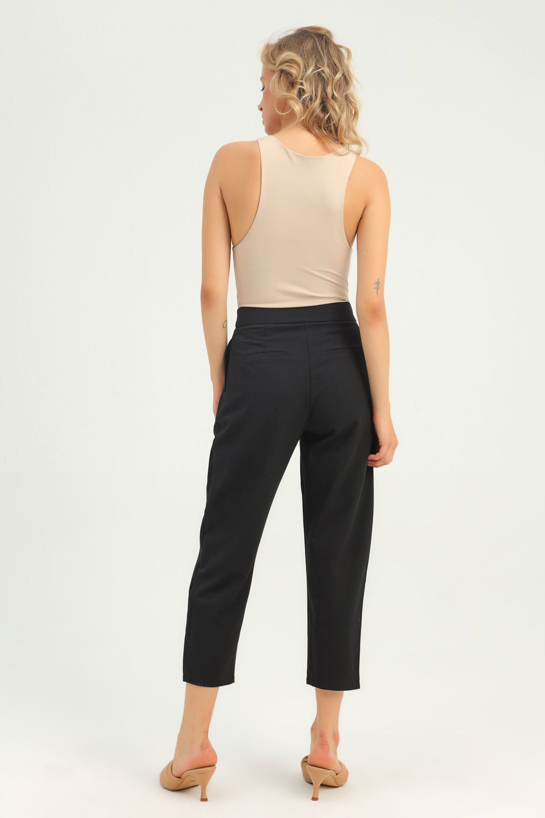 Pileli Yüksek Bel Pantolon Siyah