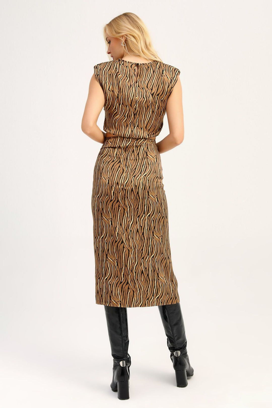 Patterned Ruffle Detailed Skirt Brown