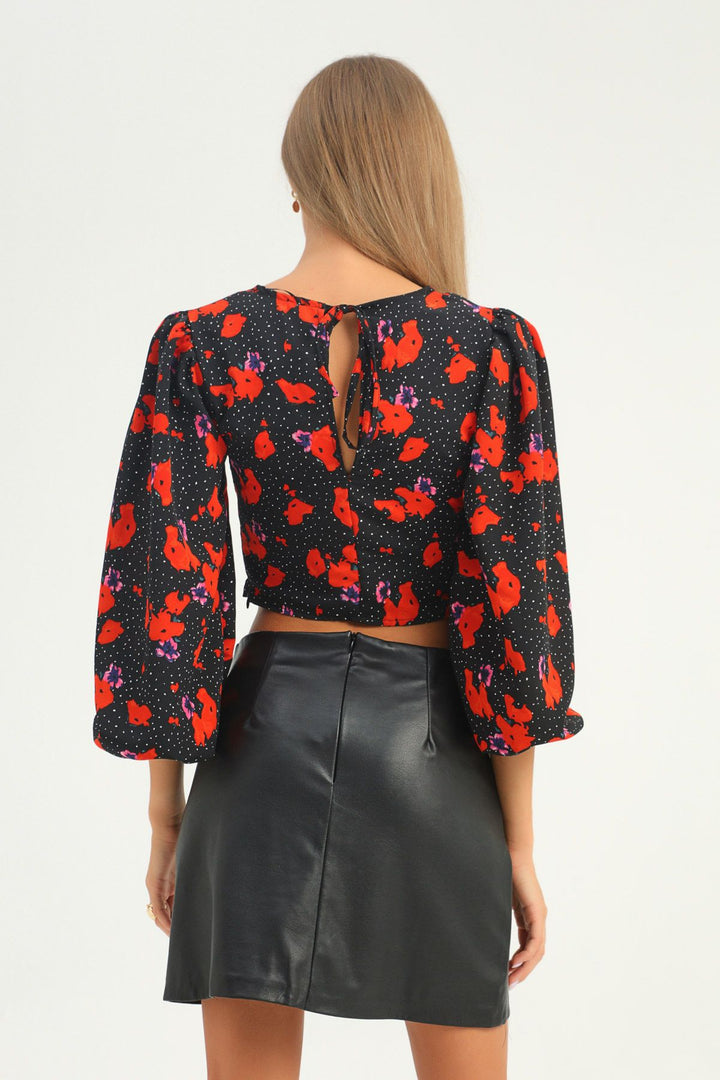 Desenli V Yaka Sırt Dekolteli Bluz Kırmızı