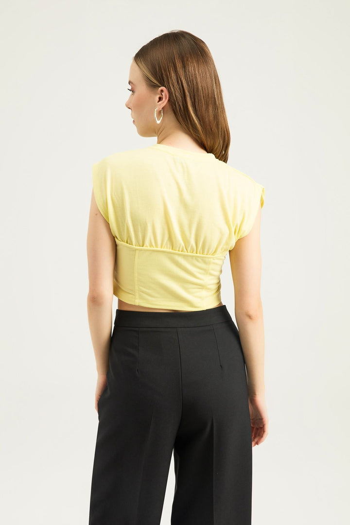 Sleeveless Crop T-Shirt Yellow