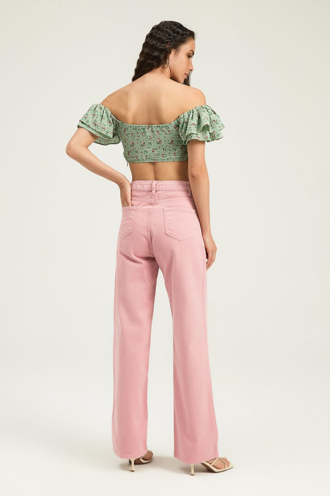 Decollete Detailed Mom Jean Candy Pink