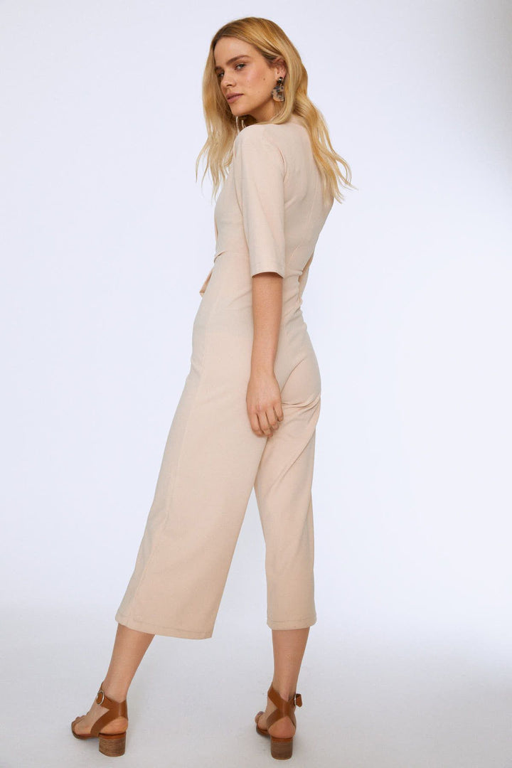 Kuşaklı Kruvaze Tulum Bej