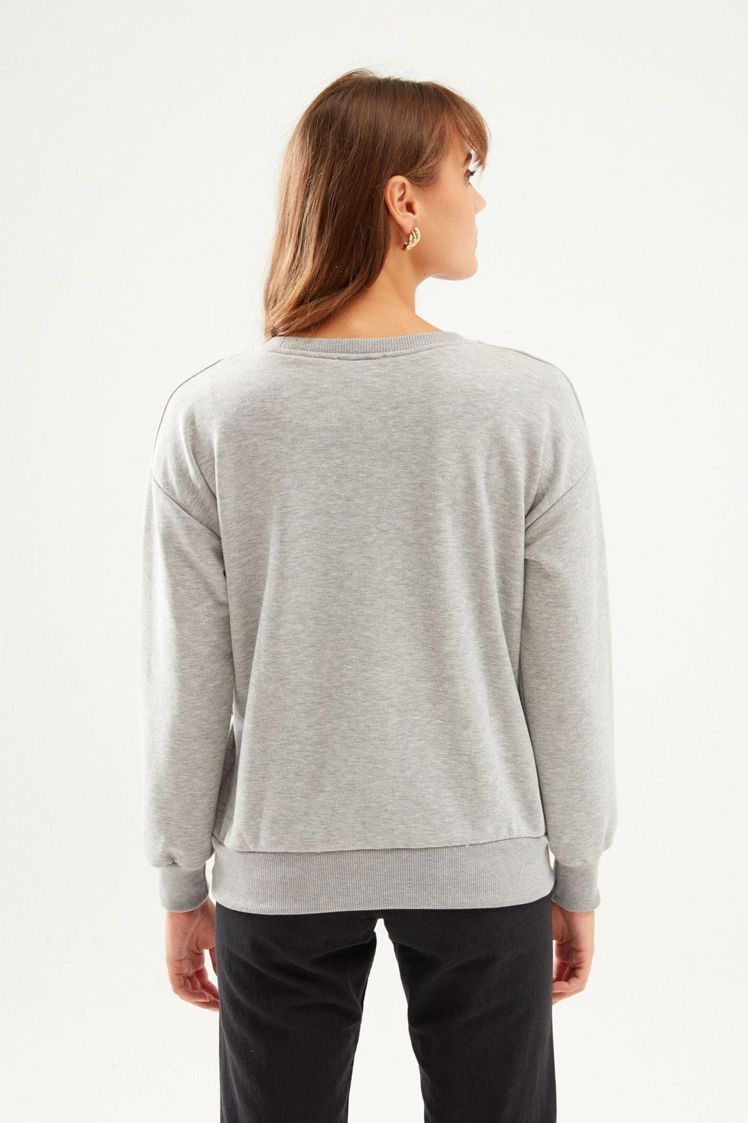 Zincir Aksesuarlı Sweatshirt Gri