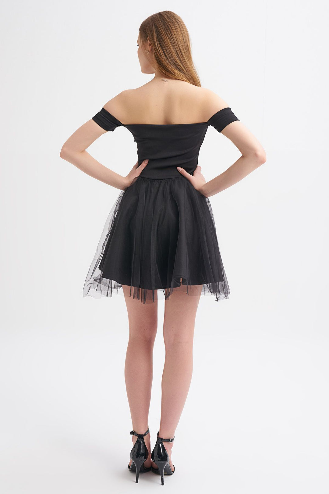 Tül Etek Askılı Mini Elbise Siyah