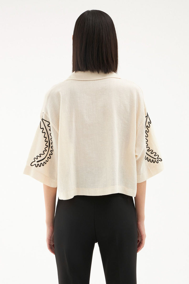 Embroidery Detailed Crop Linen Shirt Natural