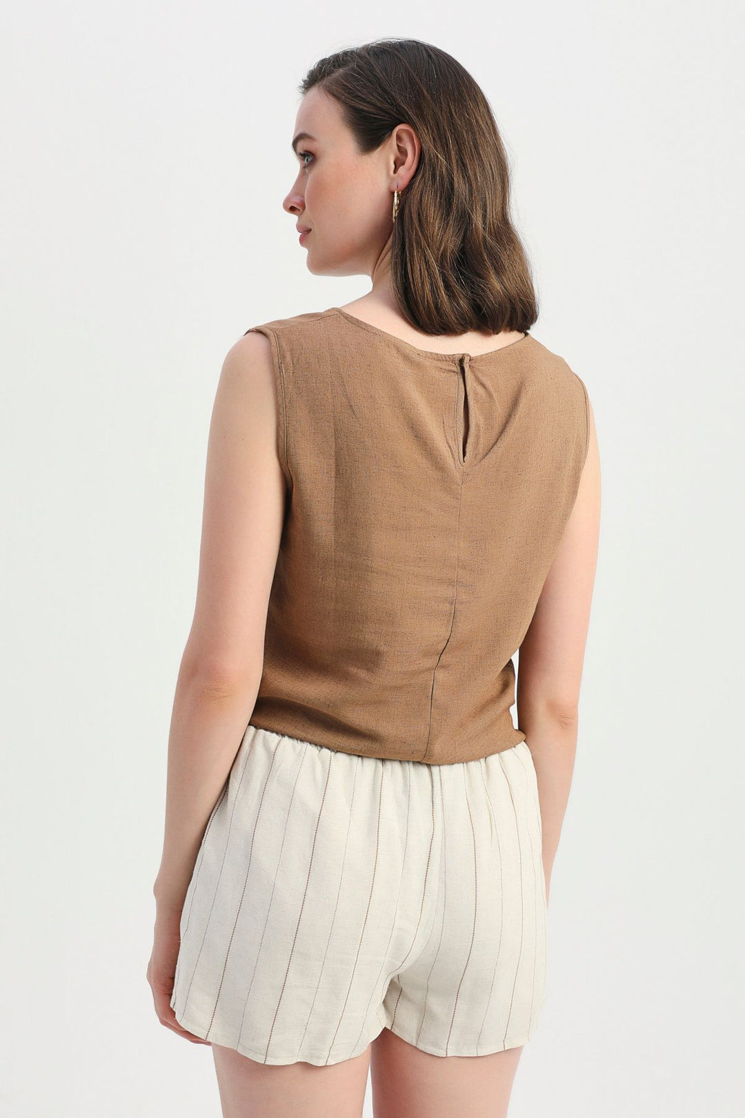 Side Tie Sleeveless Linen Blouse Brown