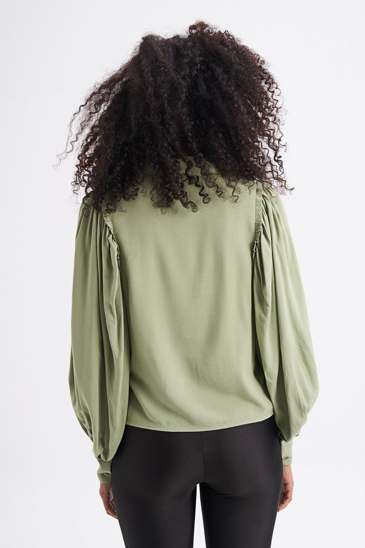 Balloon Sleeve Ruffle Detailed Shirt Mint