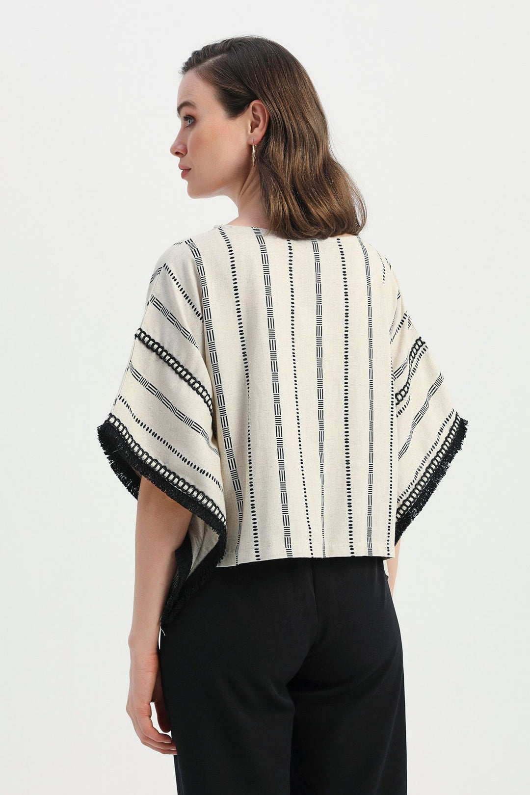 Patterned Tassel Detailed Linen Poncho Natural