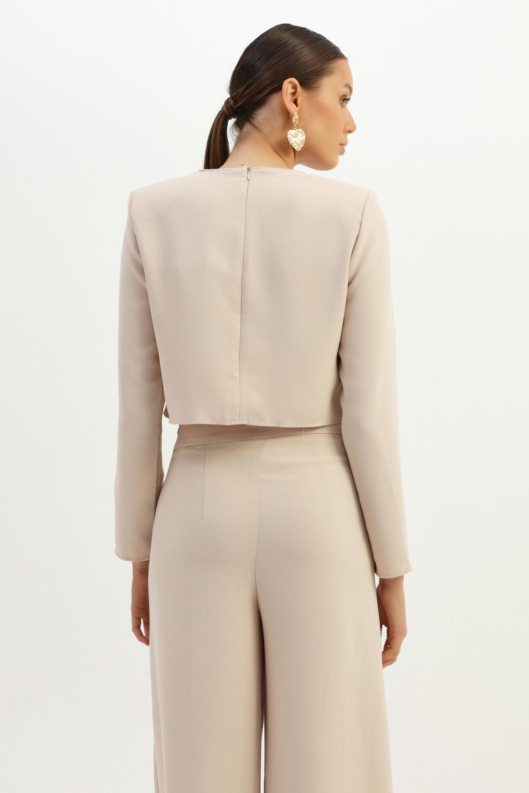 Waistband Crop Blouse Beige