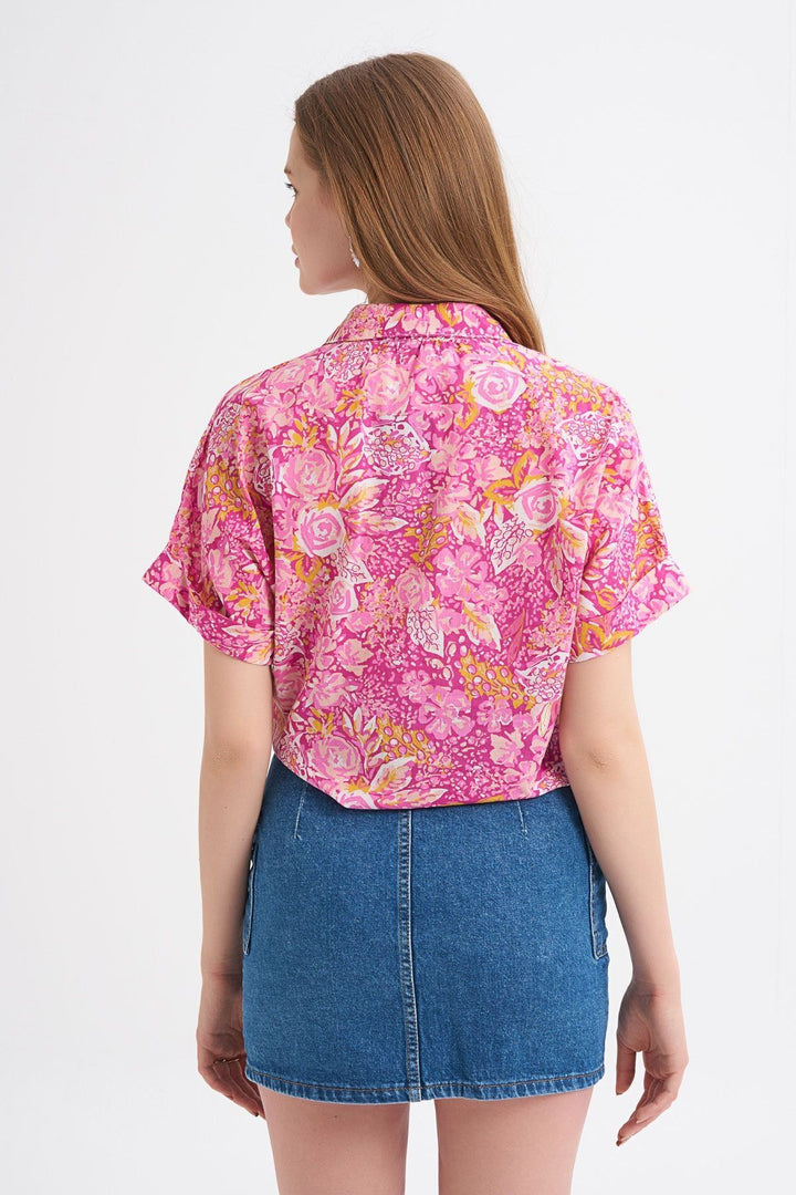 Desenli Kısa Kol Bağlamalı Gömlek Pembe