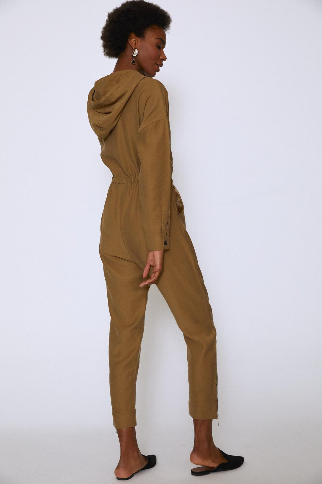 Önü Fermuarlı Kapüşonlu Tulum Haki