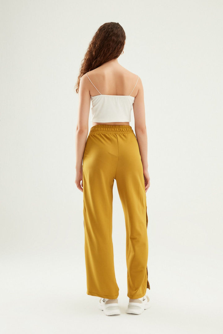 Yanları Çıtçıtlı Pantolon Olive