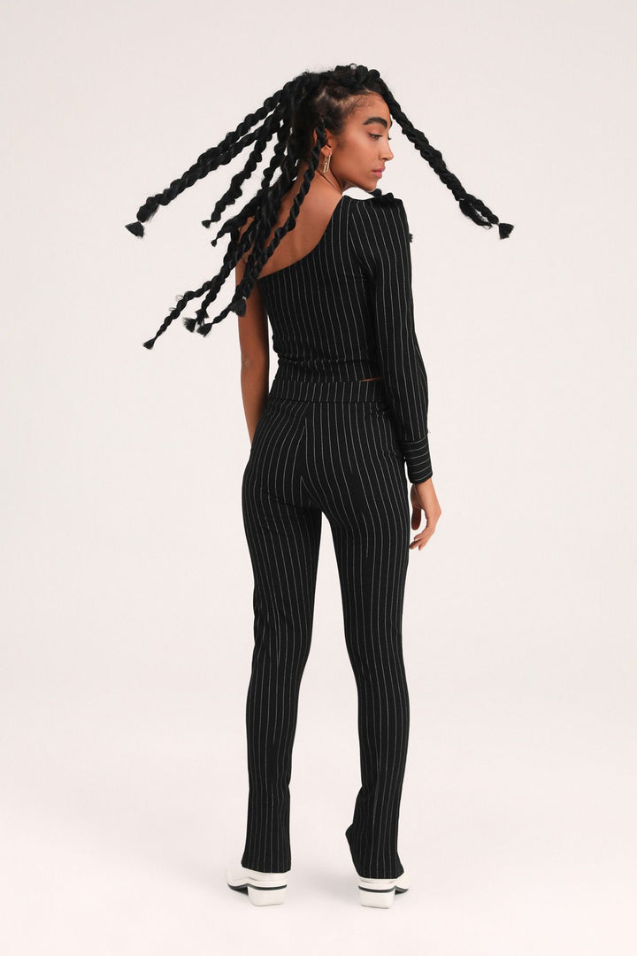 Paçası Yırtmaçlı Çizgili Pantolon Siyah
