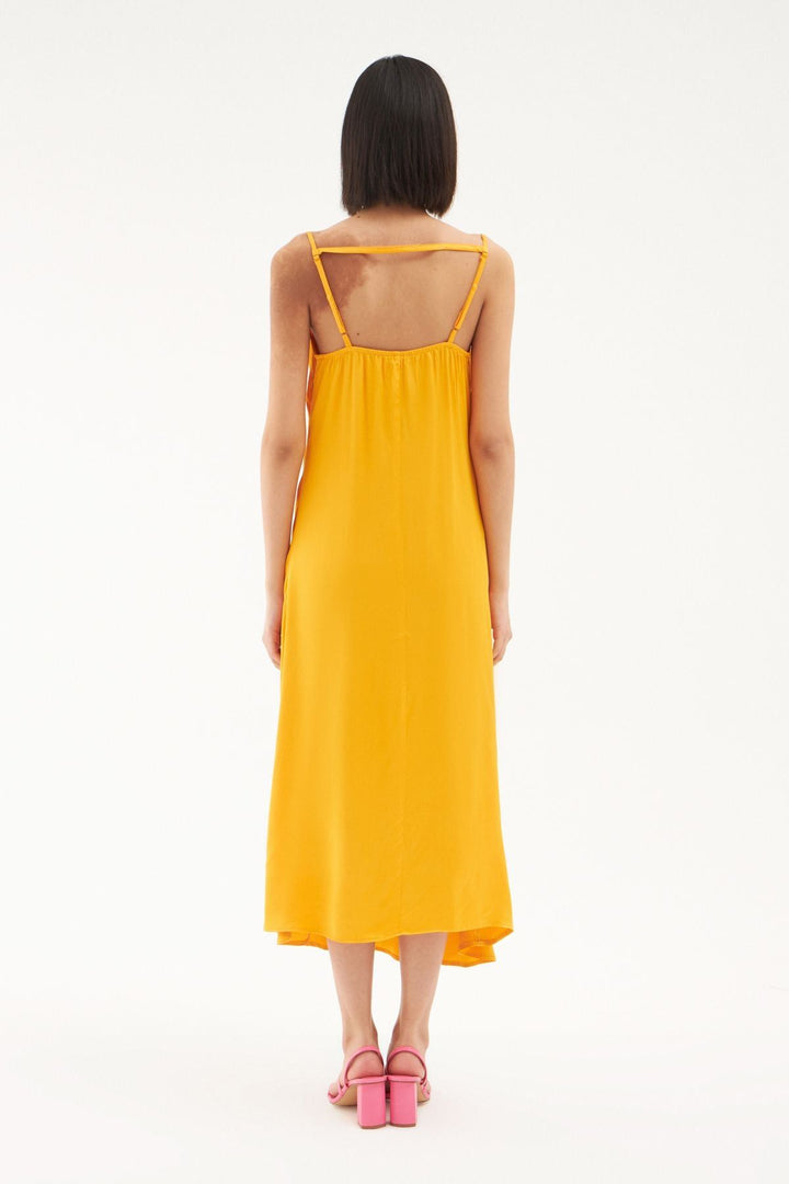 Degaje Yaka Yırtmaçlı Midi Boy Elbise Turuncu