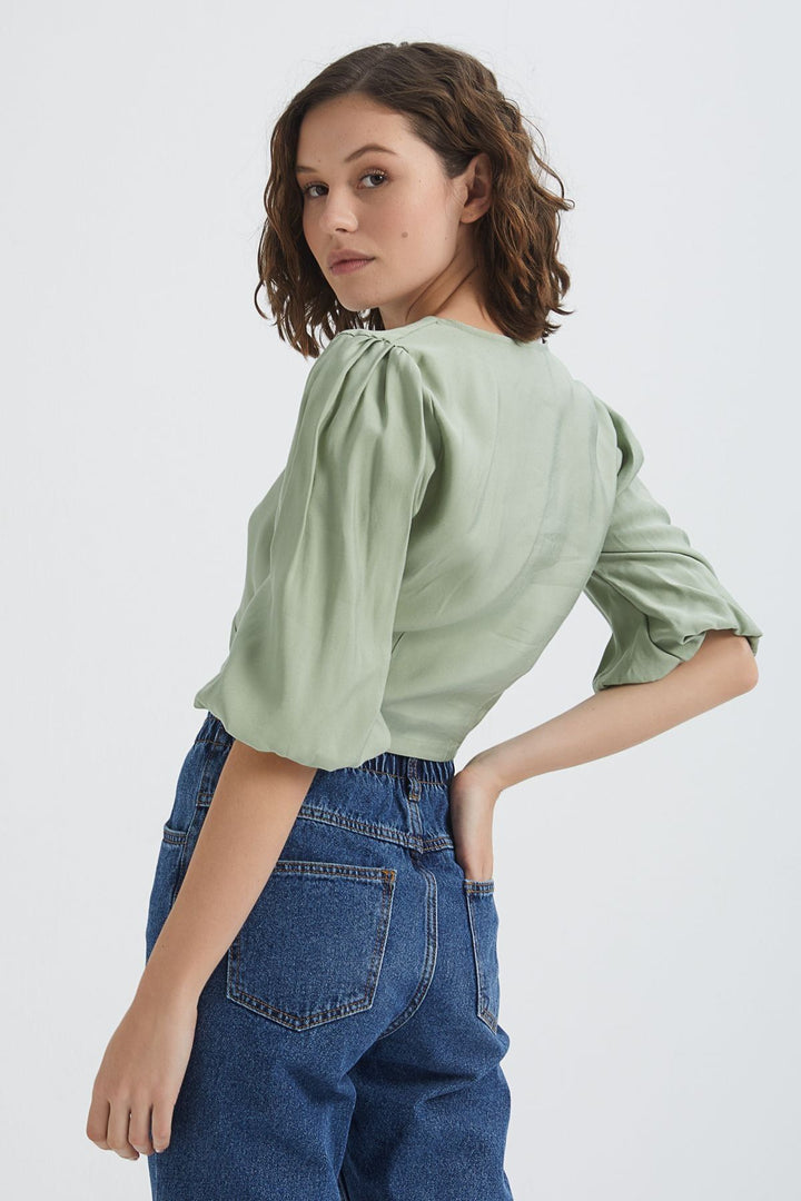 Balloon Sleeve Front Tie Crop Blouse Mint