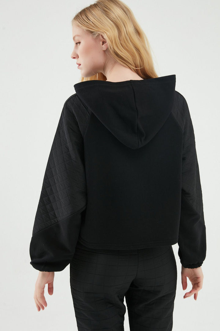 Kapitone Detay Sweatshirt Siyah
