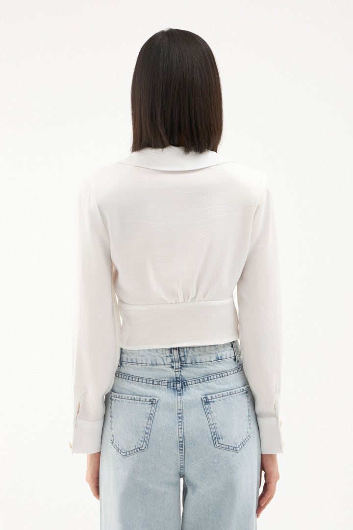 V Yaka Düğmeli Bluz Ekru