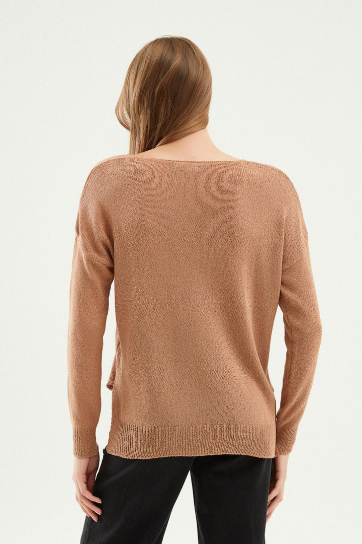 V Neck Knitwear Camel